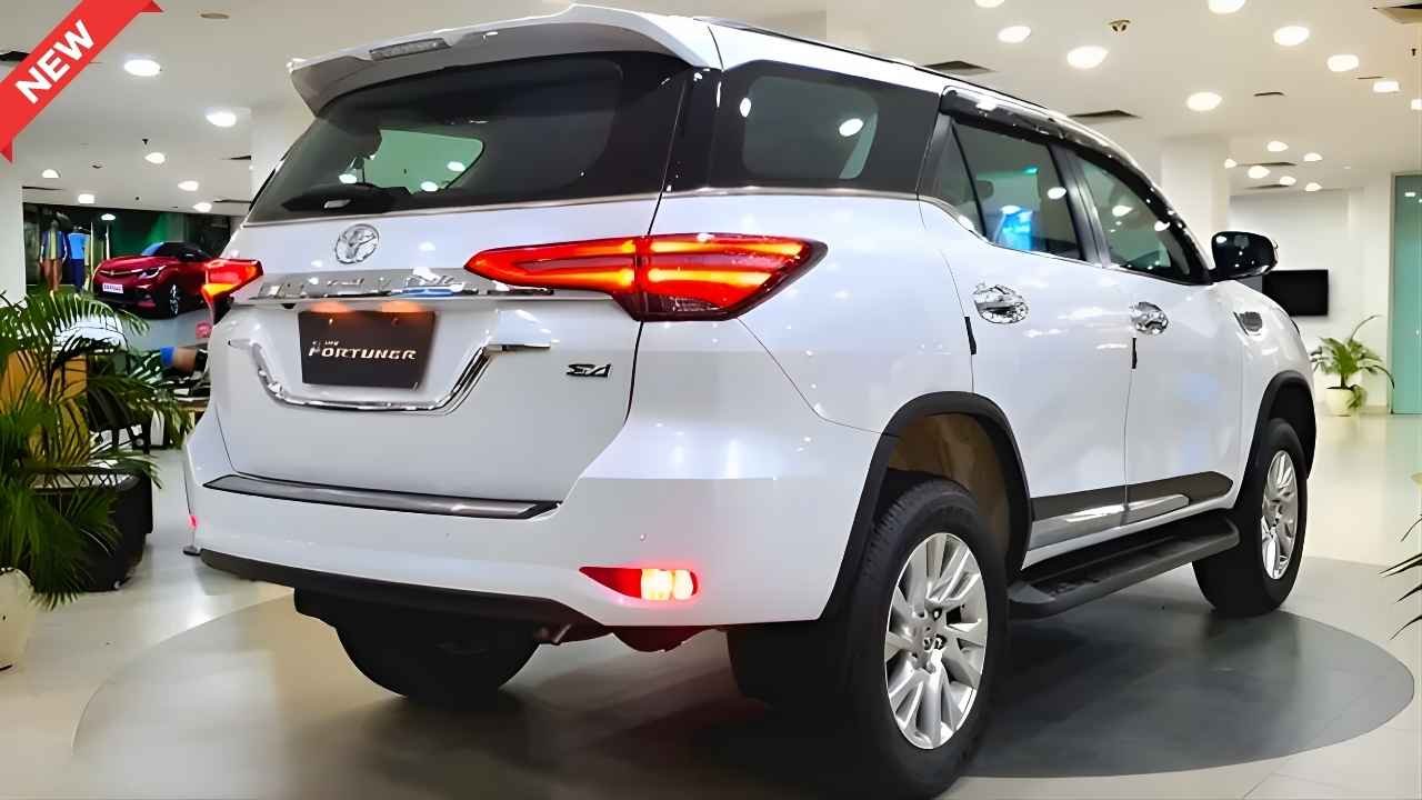 Toyota Fortuner Pro Unveiled 2026 2.8L Hybrid Diesel Power, Premium 4×4 Drive & 40KML Mileage